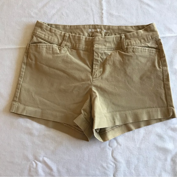 Old Navy Pants - Old Navy Khaki Pixie Short size 2